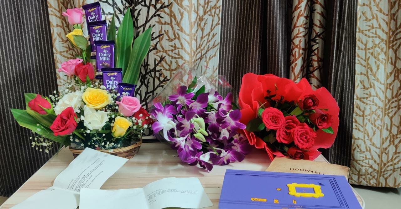 https://imgcdn.floweraura.com/review_cust/WhatsApp Image 2021-06-02 at 19.34.40 (1).jpeg